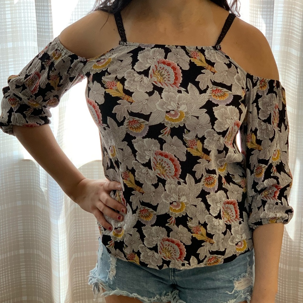 Hazel Floral Cold Shoulder - Picture 1 of 5